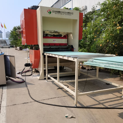 Хорошая цена. Automatic Perforated Plasterboard MgO Board Sheet Metal Punching Machine онлайн