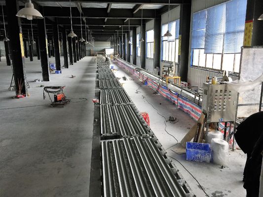 Автоматическая машина производства карниза потолка с ясными линиями