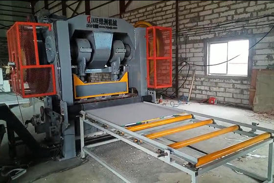 Перфорация машины гипсовой потолочной плитки гипсовая плата с пунширующей машиной для буровой машины