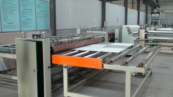 Выдвинутая полностью автоматическая машина слоения, падает машина ложного потолка гипса кафельная делая