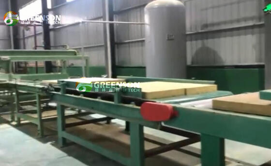 Хорошая цена. Автоматическая машина для изготовления панелей из каменной шерсти с шириной доски 1200-2400 мм, плотностью 80-200 кг / м3 и ПЛК-контролем для точности онлайн